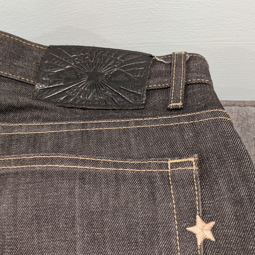 Bravestar "sanforized" selvage denim black